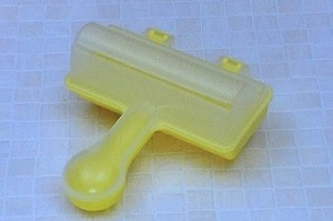 5位　100均 ふりふりのり巻き型