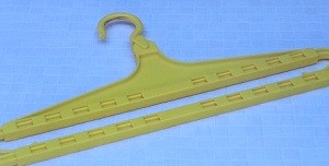 100均 スライドバスタオルハンガー