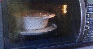 100均 ラーメン電子レンジ調理器