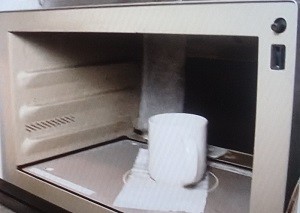 キッチンペーパーに重曹水