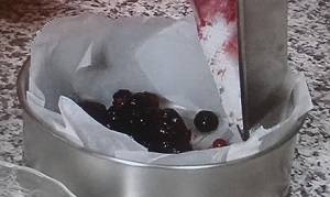 魔法のベリーケーキ