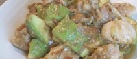 鶏とアボカドの味噌照り焼