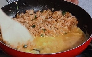 洋食屋さんのツナチャーハン