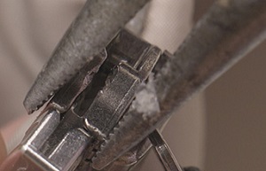 ファスナーの直し方