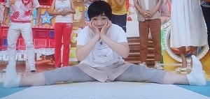 山田花子の開脚