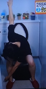 便秘ねじり体操