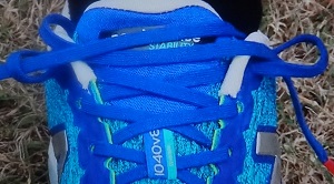 靴ひもダブルアイレットの結び方