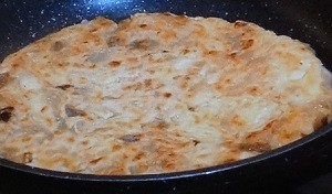 焼いている和風チヂミ