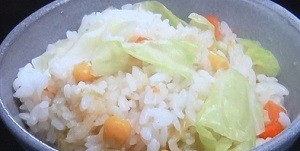 キャベツの炊き込みご飯