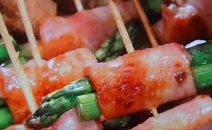 【沸騰ワード10】志麻さんのレシピ！ひき肉のベーコン巻！中山エミリ