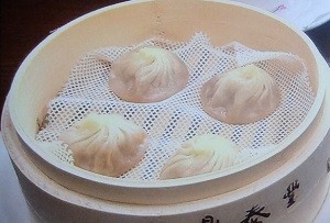 デインタイフォン（鼎泰豐）の小籠包