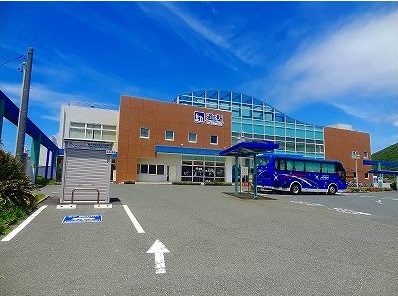 クリスタルボルト