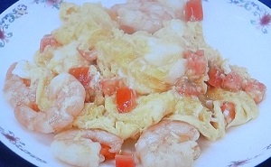 【妄想ごはん】きくらげとトマトの卵炒めのレシピ！休日課長の簡単秘伝レシピ