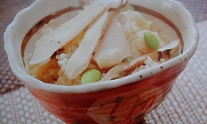 【ソレダメ】安い松茸で高級松茸ご飯にする方法！