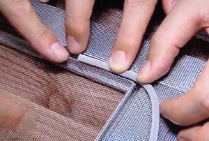 網戸の張り替え