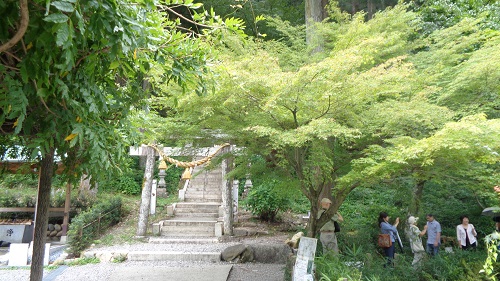 根道神社