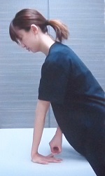 肩こり改善に腕のばし