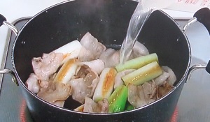 かきのミルキー肉じゃが