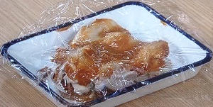 ゆで鶏の味噌漬け焼き