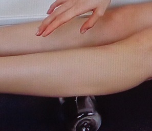 ペットボトルで脚ほぐし