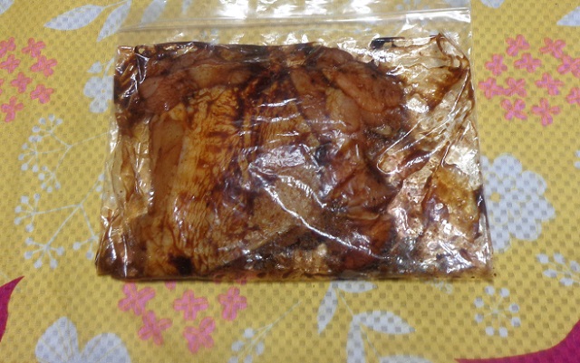 漬け込みチキン（ブルーベリージャムチキン）