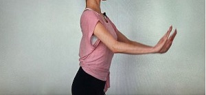 KANAMI式肩甲骨ストレッチ