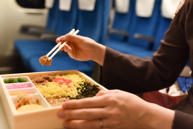 【エブリィ】「惣菜・弁当 ちえ蔵」お弁当が300円 ！newsevery.