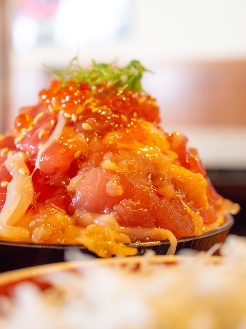 【ヒルナンデス】激安刺身タワー海鮮丼＆レアアジフライ！俺の魚を食ってみろ!! 新宿をぶらりさんぽ