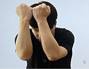 胸開きエクササイズ